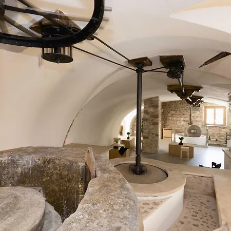 Antico Borgo Molino 7cento Vicino Ai Giardini Di Ninfa * Cori