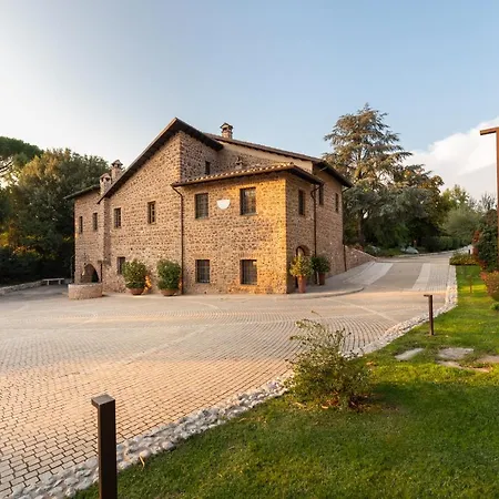 Antico Borgo Molino 7cento Vicino Ai Giardini Di Ninfa * Cori